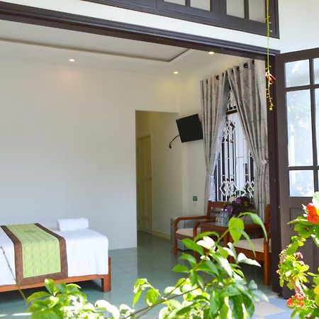 Halo Homestay Хойан Экстерьер фото