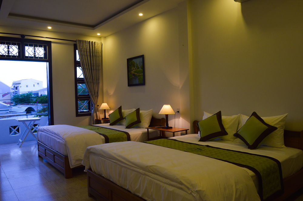 Halo Homestay Хойан Экстерьер фото