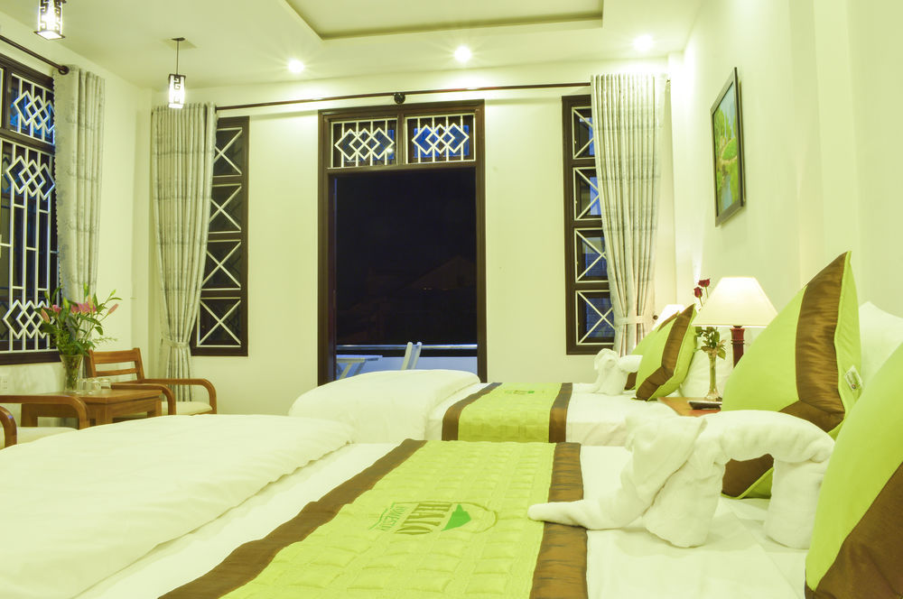 Halo Homestay Хойан Экстерьер фото