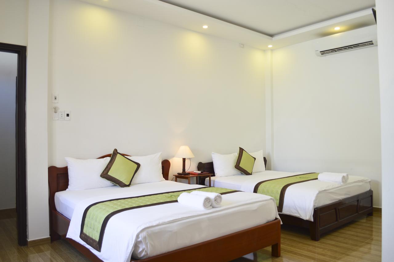 Halo Homestay Хойан Экстерьер фото