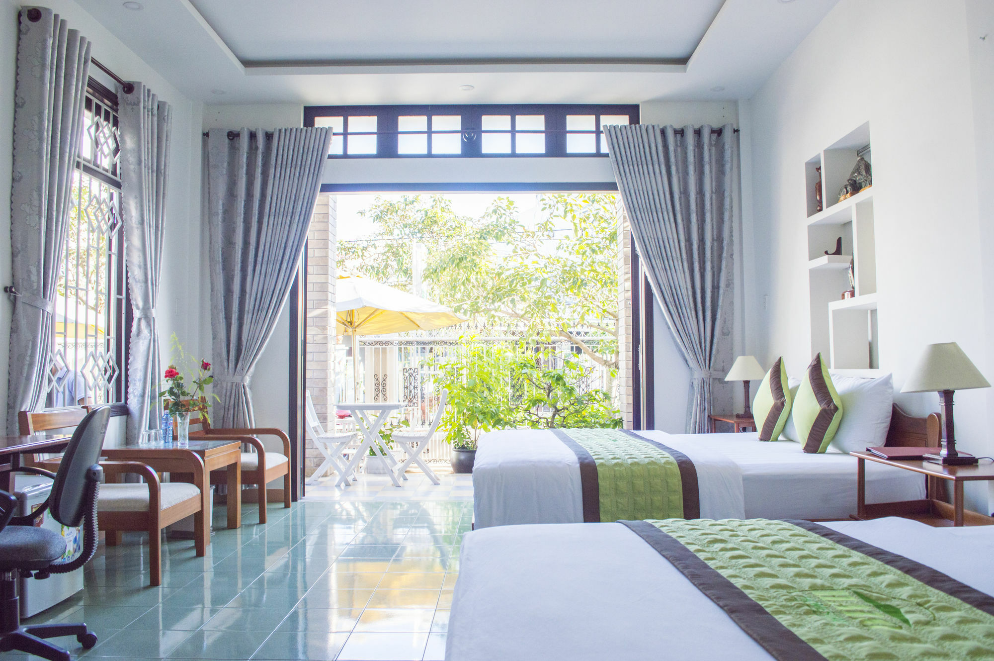 Halo Homestay Хойан Экстерьер фото