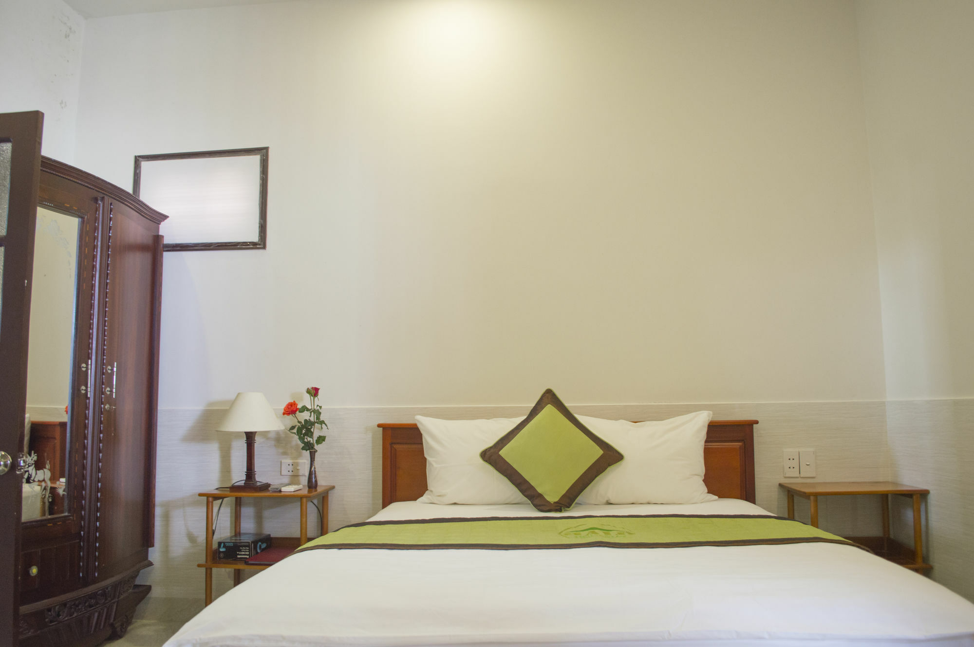 Halo Homestay Хойан Экстерьер фото